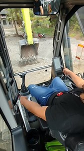 349K views · 9.4K reactions | Simple tips  Basic functions of excavator/backhoe #heavyequipment #excavator #fypシ゚ #pamisaverniecabaraban | Pamisa Vernie Cabaraban | Facebook
