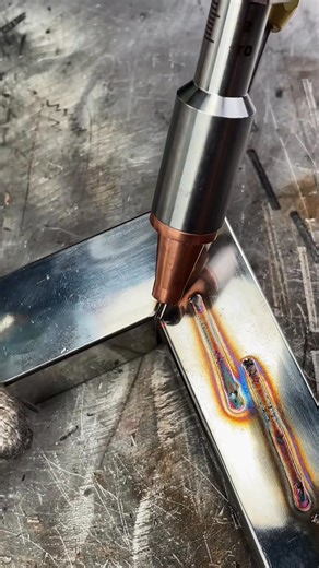 Spark Welding #spark #welding #metal #craft #power #design #steel | Spark Welding | Facebook