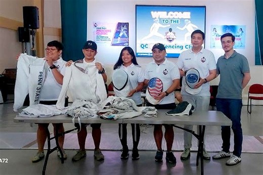 Filipino Olympian Sam Catantan holds fencing clinic | ABS-CBN Sports