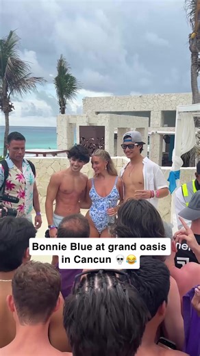 Bonnie Blue is here in Cancun loool 😂 | Cancun