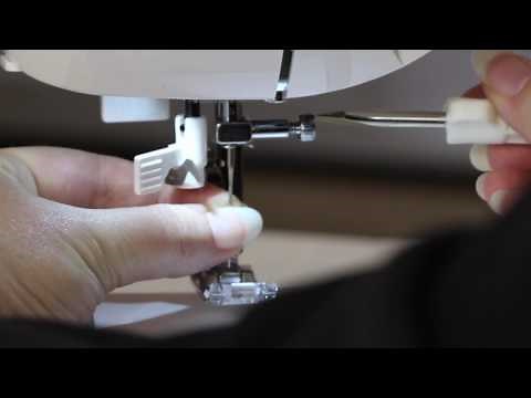 SINGER Stylist 7258 Owner's Class - Changing the Needle