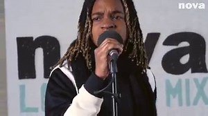 199K views · 3.4K reactions | Pas encore 18 ans, et déjà, une stature de très grand espoir de la musique reggae : la jeune Koffee est venue nous présenter quelques chansons de l’EP qui sortira dans les prochaines semaines  Néo Géo, c’est de 10h à 12h sur Nova ► hyperurl.co/neogeo | Radio Nova | Facebook