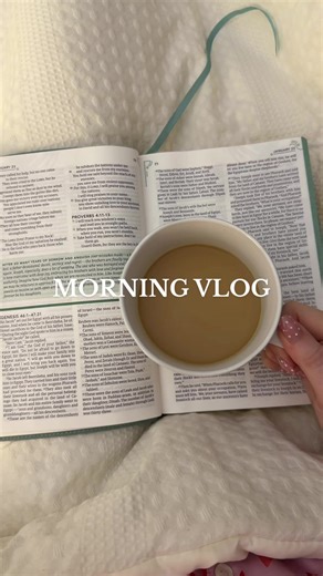 Happy Thursday! Feeling so rich 🤭🩷☕️ #fyp #morningvlog #morningroutine #vlog #work