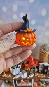 31K views · 867 reactions | 癩李‍⬛✨️☺️﫶 #polymerclay #miniature #dollhouse #SweetMiniDollHouse #fimo #miniatures #Halloween | Sweetminidollhouse | Facebook