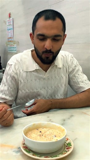 4.5K views · 139 reactions | Taste of Old Dhaka | Night Out এ স্ট্রিট ফুড ও ঐতিহ্যের এক অনন্য অভিজ্ঞতা পুরান ঢাকার রাত— স্ট্রিট ফুড, আলো আর ঐতিহ্যের অসাধারণ মিশ্রণ। #OldDhaka #StreetFoodNight #DhakaVibes | Arfatul Islam | Facebook