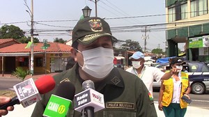 15 reactions | EL COMANDANTE DE LA POLICIA CARLOS FERNANDEZ DA A CONOCER QUE CONJUNTO CON EL PERSONAL DE TRAFICO Y TRANSPORTE REALIZARAN CONTROLES AL TRANSPORTE PESADO QUE SE ESTACIONA EN LOS LADOS DE CARRETERA QUE VA A SANTA CRUZ LO CUAL NO ESTA PERMITIDO. | Canal 17 Warnes tv. | Facebook