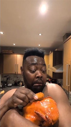 This chicken wouldn’t stop crying… until THIS 😭🐔 #chicken