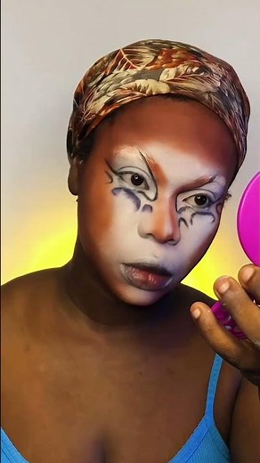 Paint with me #makeupartist #creativecontentcreator #makeuptutorial #makeup #makeupreels #beauty