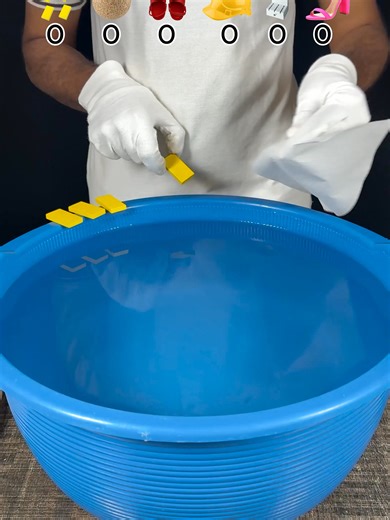 Guessing the Tissue Count: A Fun Water Experiment