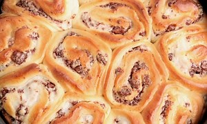 Chocolate custard rolls Recipe