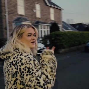 21K views · 692 reactions | ‘iris' is out today !! the ultimate of all sad ballads, i hope you love it  get it everywhere you find music https://lnk.to/gracedaviesiris | Grace Davies | Facebook