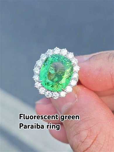 Fluorescent Green Paraiba #customized #lab-grown#Paraiba#luxury#ring