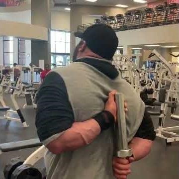 Dante Trudel extreme stretch for deltoids