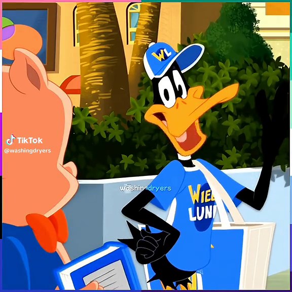 The Iconic Daffy Duck: A Looney Tunes Legend