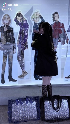 原画展金沢~‼️大荷物抱えて歩いてたらえむざのおばちゃんがいっぱいかってくれてありがとうっておっきい袋くれたあったけえᐡ× ̫ × ᐡ♡#夢女子さんと繋がりたい #場地圭介と繋がってる