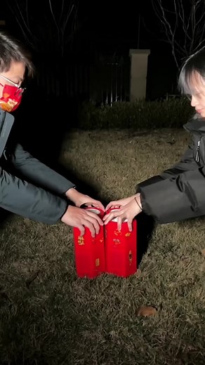 Bubble Firework Machine Toy - Popular Christmas Gifts