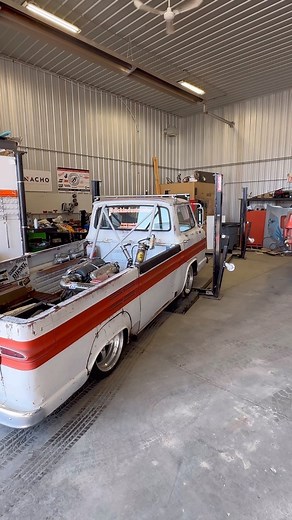 DW Dick on Instagram: "These 4 post lifts are quite handy & you can typically find really good deals on marketplace. This particular model is a Dannmar 7000lbs lift. I bought this one used for $2150CAD Being able to move it where you need it is a bonus. #shoptools #rampy #lsswap"