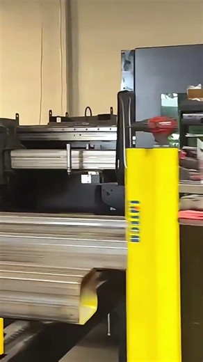 X-Series RailBLAZER Pro rolling at South Coast Iron