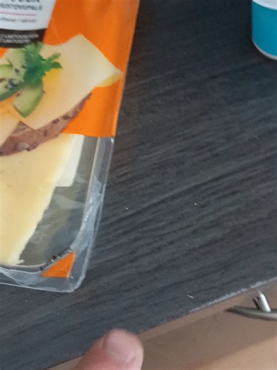 Joka ikinen kerta sama juttu🤦 menee järki🫩 jos joku on Pirkka tehtaalla/Kuusamon juusto tehtaalla töis niin haistappa vittu 🤣 keksikää ny oikeesti kunnon avaus mekanismi PS EN OMISTA KYNSIÄ!! #pirkka #kesko #kuusamonjuusto #kuusamo