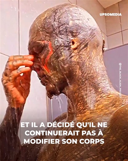 Il était prêt à aller loin ... Il a transformé son corps d'une façon extrême. Jusqu'à ce qu'il ressemble à un parfait extraterrestre. Ses transformations corporelles sont devenues son projet. Cependant, quand il était à plus de la moitié ... une chose s'est produite ... Avant de devenir "The Black Alien", ce trentenaire français était responsable de la sécurité dans une discothèque. Crédits : IG : https://docs.google.com/spreadsheets/d/1yBm6_j0F2O1vuFed-E6k28taGdqgPY72xUAxsXXcwO8/edit#gid=0" | M