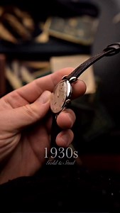 Almost 100 years old 🤯 …and still leading the way in design language! This mindblowing steel & rose gold mixed Vacheron Constantin Tear drop hits our shop this Thursday! Set the alarm 🚨 | Goldammer.me