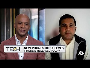 New iPhones hit stores across the U.S.