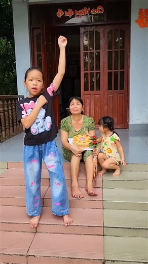 Tặng ngoại một bài tắt đèn/kỳ kỳ tv & Family#shortvideo