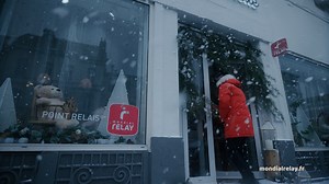Livraison en Point Relais® ou en lockers... Cette année, le Père-Noël utilise les services de Mondial Relay pour faciliter la livraison de ses cadeaux ! | Mondial Relay