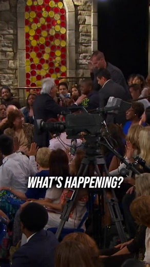 48K views · 28K reactions | Instantly healed by the power of God! As Michael and I prayed, the anointing fell—and we’re believing that same healing power will flow through this screen and touch YOU right where you are! Stretch your hands in faith and receive it, in Jesus’ mighty Name! #MiracleMonday #PastorBennyHinn #bennyhinnministries | Benny Hinn | Facebook