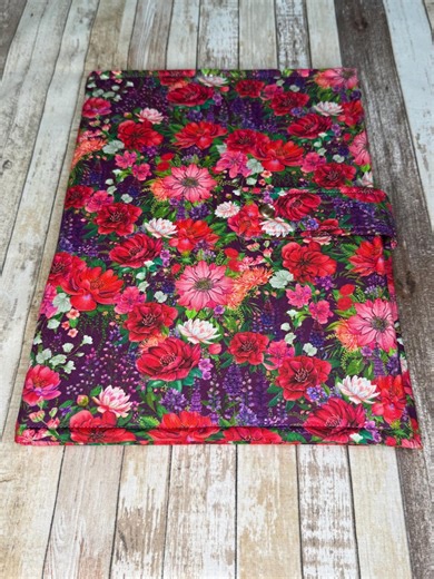 Red Floral Cross Stitch Project Folio | Project Bag | Craft Folio | Craft Bag | Needlework Project Bag | Size Large | PB190 - Etsy