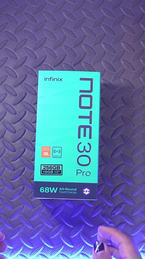 5.1K views · 65 reactions | Este Es el Infinix NOTE 30 PRO un smartphone inspirado en Tesla que te incluye un cargador inalámbrico #infinix #note30pro #tesla #cargainalambrica #allroundfastcharge #telefonos #smartphone2023 #diseño #unboxing #fypage #celular | Cristian Ridzer Android | Facebook