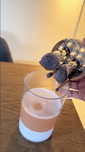 Electric Makeup Brush Cleaner That Works in Seconds 💄