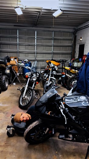 No service advisors were injured in the making of this video. #redlinemotorsports #mechaniclife