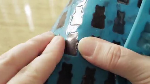 Wine Gummy Bears Recipe (Red, White, & Rosé)