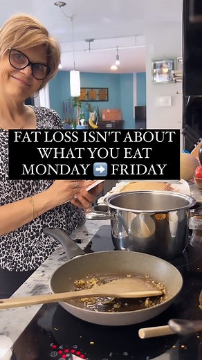 Your body doesn’t know it’s Saturday… but your habits sure do. All week you’re “on track”... Then the weekend hits and it’s: 🍷 “I’ve been good—I earned this wine” 🍕 “Let’s just order in” 🛋️ “I’ll start fresh Monday” Sound familiar? You’re not lazy. You’re just stuck in a cycle that doesn’t work for midlife. Because here’s the truth: When your hormones are shifting and your metabolism slows down, weekend choices matter more than ever. That’s why I teach my clients to ditch the all-or-nothing m