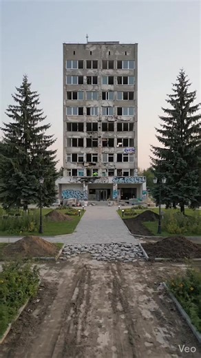 Долина Молода (@dolynamoloda)’s videos with The Magic Bomb (Questions I Get Asked) [Extended Mix] - Hoàng Read