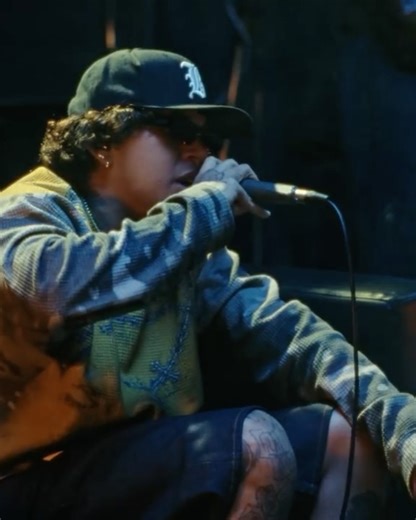 Páramo Presenta on Instagram: "Nueva fecha, nuevo capítulo del récord junto a @beele. 🦍 🎟️ Preventa exclusiva Davivienda ya disponible a través de www.tuboleta.com"