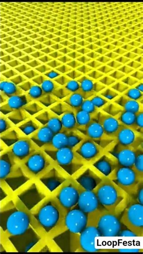 Balls#satisfyingvideo​ #loop​ #smile​ #3danimation​ #3d​#MarbleRace​ #BlenderAnimation​