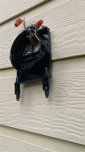 Installing updated outside security light… #fpc