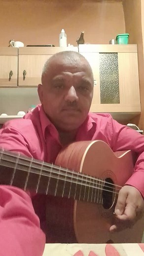 Mastering Classical Guitar Techniques in a Cozy Setting