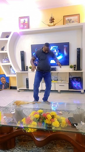 Bride Reveals Cheating Groom During Wedding Ceremony