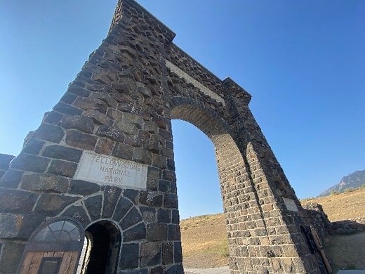 Yellowstone North Entrance Guide (Gardiner) - wereintherockies