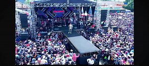 Konser penyambutan kemenangan dede April DA7 Cirebon lapangan pabedilan jadi lautan manusia 😃 #mbokhajidiansastra | Yanti