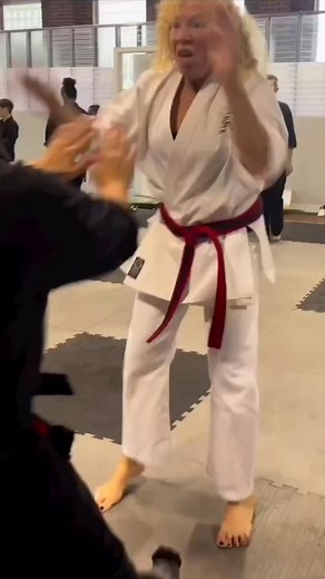 That's a Tai Chi #martialarts #tutorial #clear #stand #back | Safar Bros