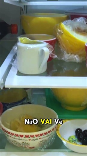 RF263 Beasl side-by-side Samsung forming ice, leaking water.