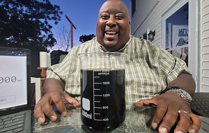 Fastest time to drink two litres of soda