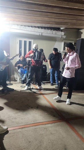 Videos de Leo_lpz (@dj_leo_mix2) con “sonido original - Leo_lpz”