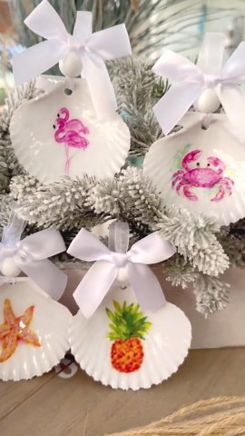 Coastal Shell Ornament Set – Christmas Decor – Flamingo, Crab, Starfish & Pineapple – Coastal Holiday Tree – Florida Beach Gift - Etsy