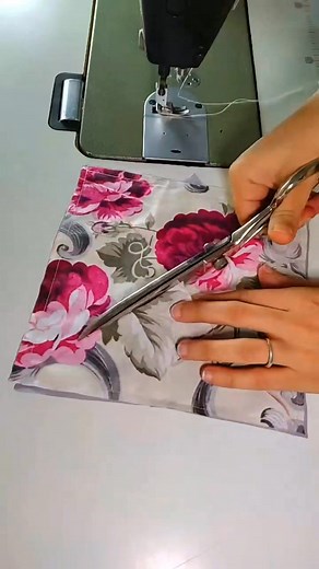 6.3K views · 33 reactions | Follow For More   Credit to the owner (DM for credit or removal) ✨ #diycraft #sewingtips #quilting #quiltblock #tutorial #tailor | Quilt Patterns PDF | Facebook