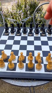 32K views · 640 reactions | 朗Chessnut Move BLACK FRIDAY勞 ✅20% Code: “ChessTeacher” (chessnutech.com) #chess #ajedrez | Chess Teacherr | Facebook